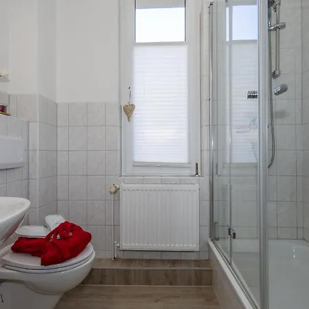 Lebensfreude Apartment *